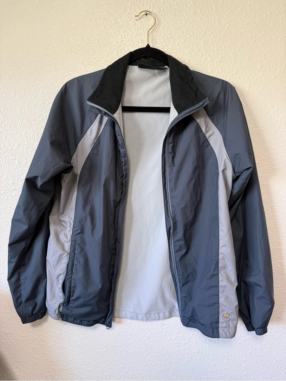 Mountain Hardwear Two-Tone Gray Lightweight Jacket
